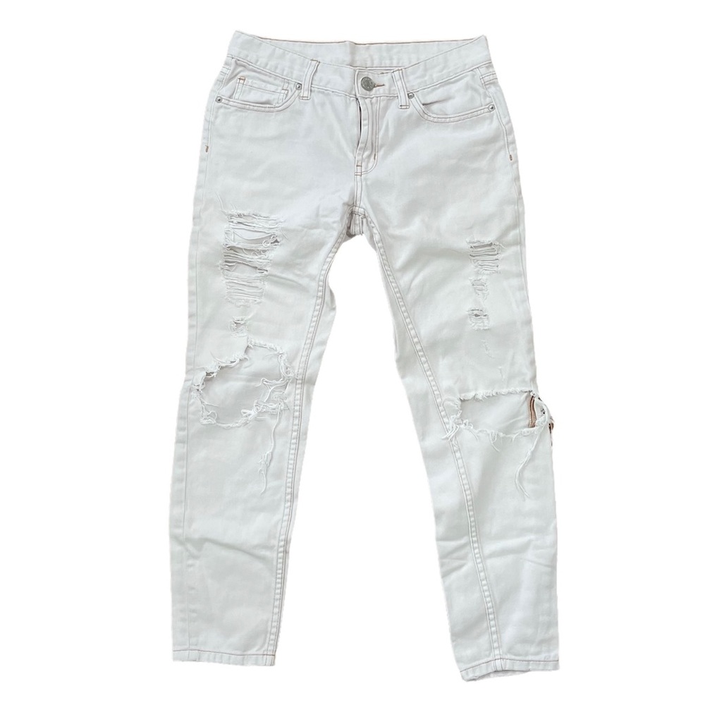 BDG distressed jeans